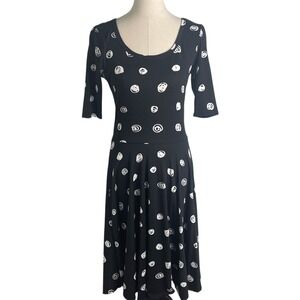 LuLaRoe Nicole Dress M Black White Swirl Polka Dot Fit Flare
